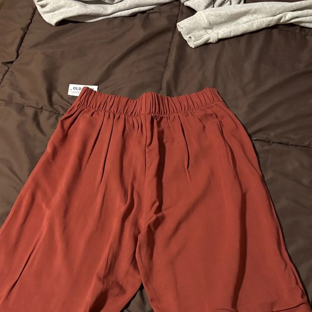 Old Navy Terracotta Wide-Leg Pants - Picture 4 of 4
